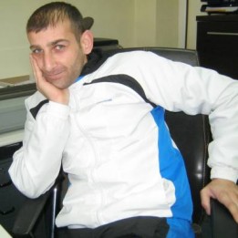 gerçek aşkla sevecek birini arıyorum