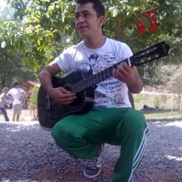 sevipte kaybetmektense hiç sevmemek daha iyidir